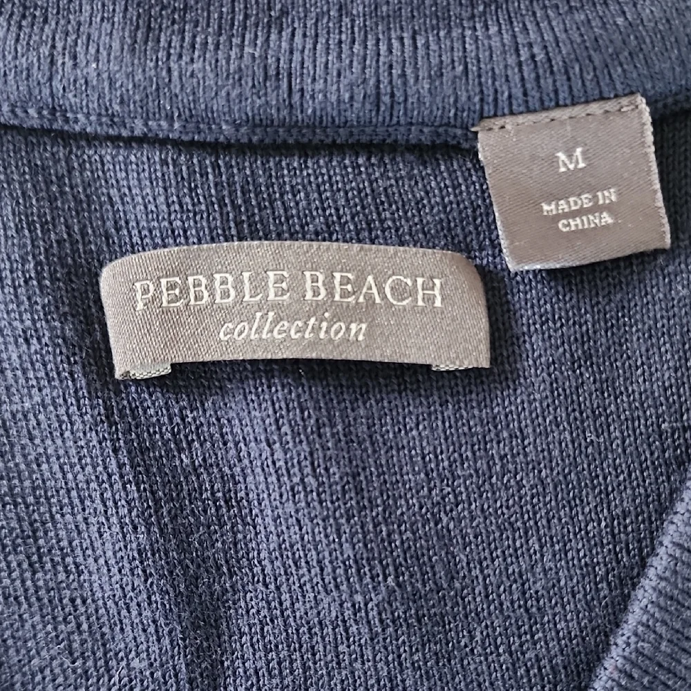 Pebble Beach Women's Navy Blue V-Neck Sweater - Picture 2 of 9